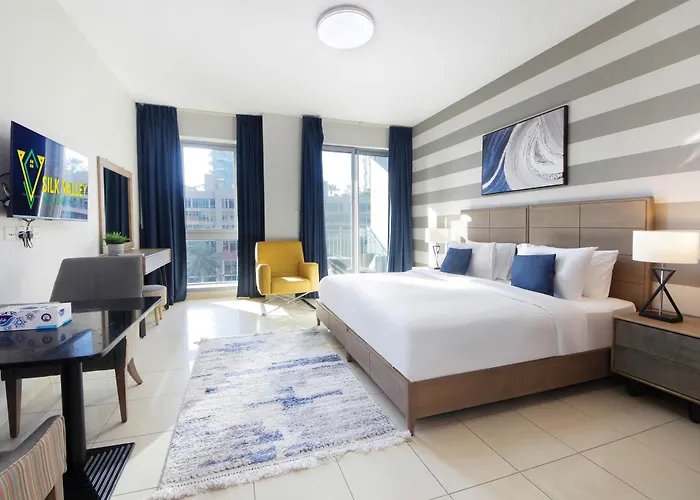 Silk Valley - Stylish Studio Stunning Views